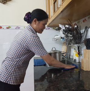 tìm người giúp việc